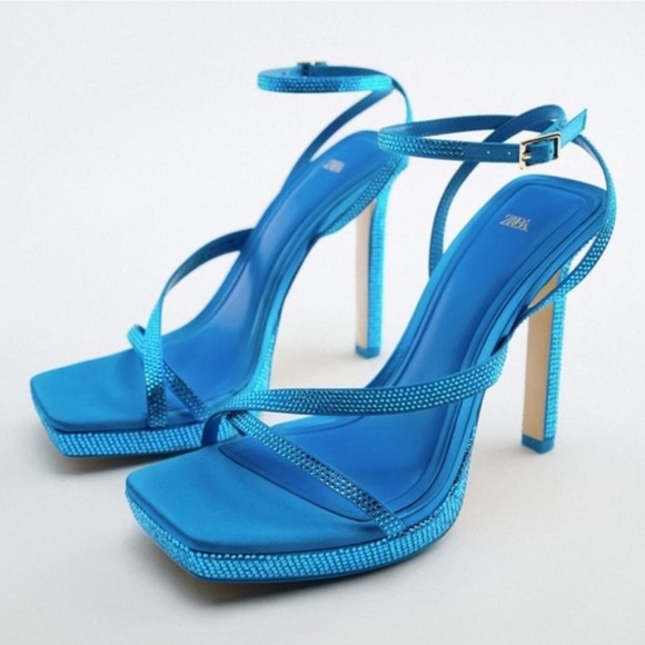 Zara Blue Rhinestone Heel - Size 5 - New with tags - 1310/010/009 - Picture 6 of 7